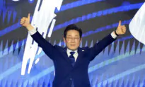 South Korea Supreme Court Overturns Ruling Against Election Frontrunner