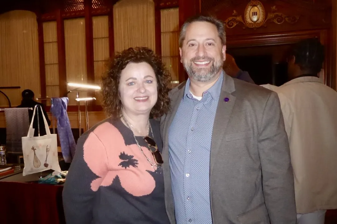 Donna and Sam Reed enjoyed Shen Yun Performing Arts at the The Benedum Center for the Performing Arts in Pittsburgh, Pennsylvania on April 27, 2025. (Frank Liang/The Epoch Times)