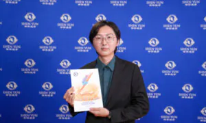 CEO Watches Shen Yun 10 Times, Says It Improved His People Skills
