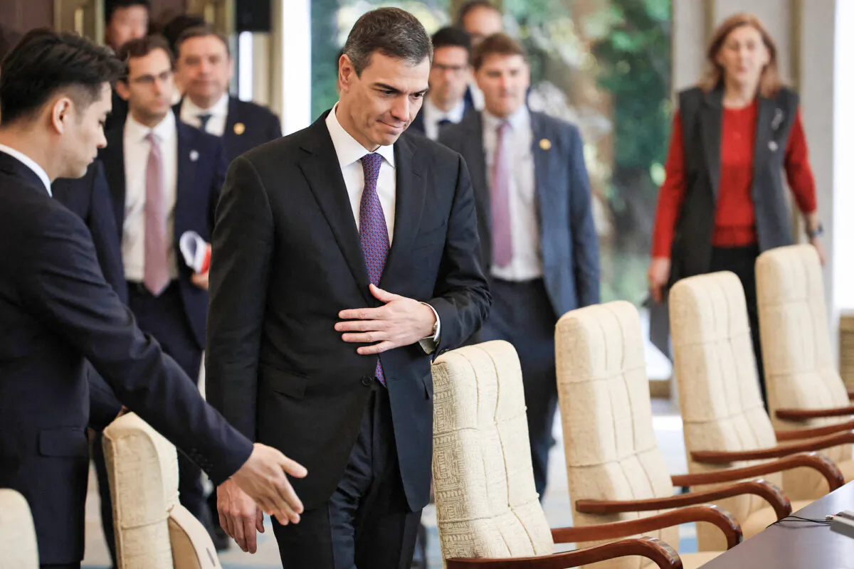 Spanish Prime Minister Pedro Sánchez arrives for a meeting with Chinese leader Xi Jinping at Diaoyutai Guest House in Beijing on April 11, 2025.  (Andres Martinez Casares/Pool/AFP via Getty Images)