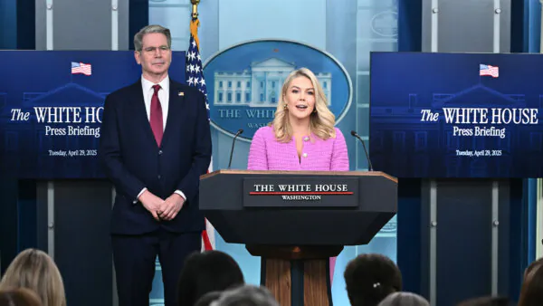 Trump to Sign Executive Order on Auto Tariffs; Carney’s Liberals Win Canadian Election