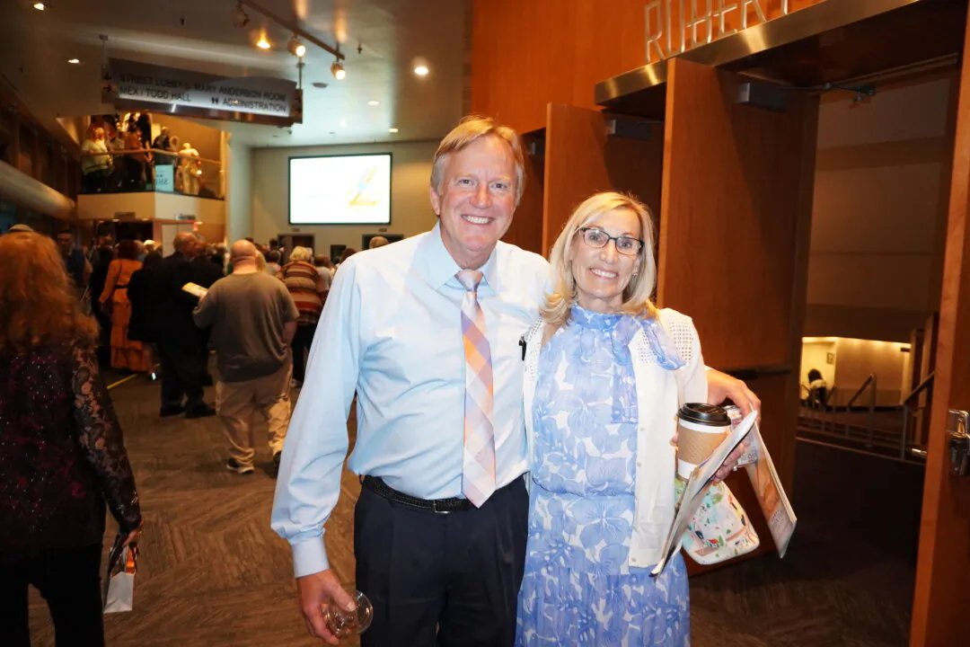 Kevin Gerth and Mary Lynn Gerth at the Shen Yun Performing Arts performance at Kentucky Center, Whitney Hall on April 29, 2025. (Sonia Wu/ The Epoch Times)