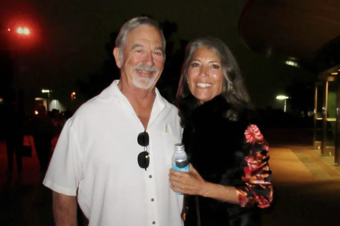 Bill Ostini and Lisa Murray enjoyed Shen Yun's evening performance at the Performing Arts Center San Luis Obispo on April 29, 2025 (Linda Jiang/The Epoch Times)
