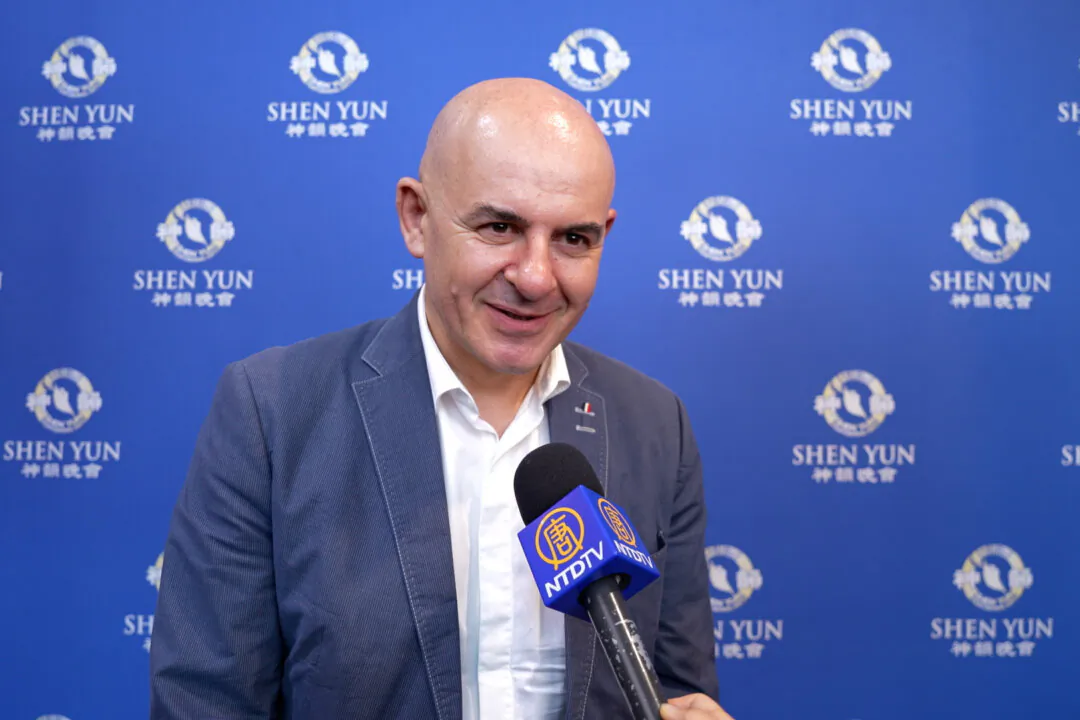 David Moreno enjoyed Shen Yun at the Amphithéâtre 3000 in Lyon, France, on April 26, 2025. (NTD)