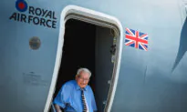 Day in Photos: 99-Year-Old Royal Air Force Veteran, Forest Fires in Israel, and Revamped Venus Grotto