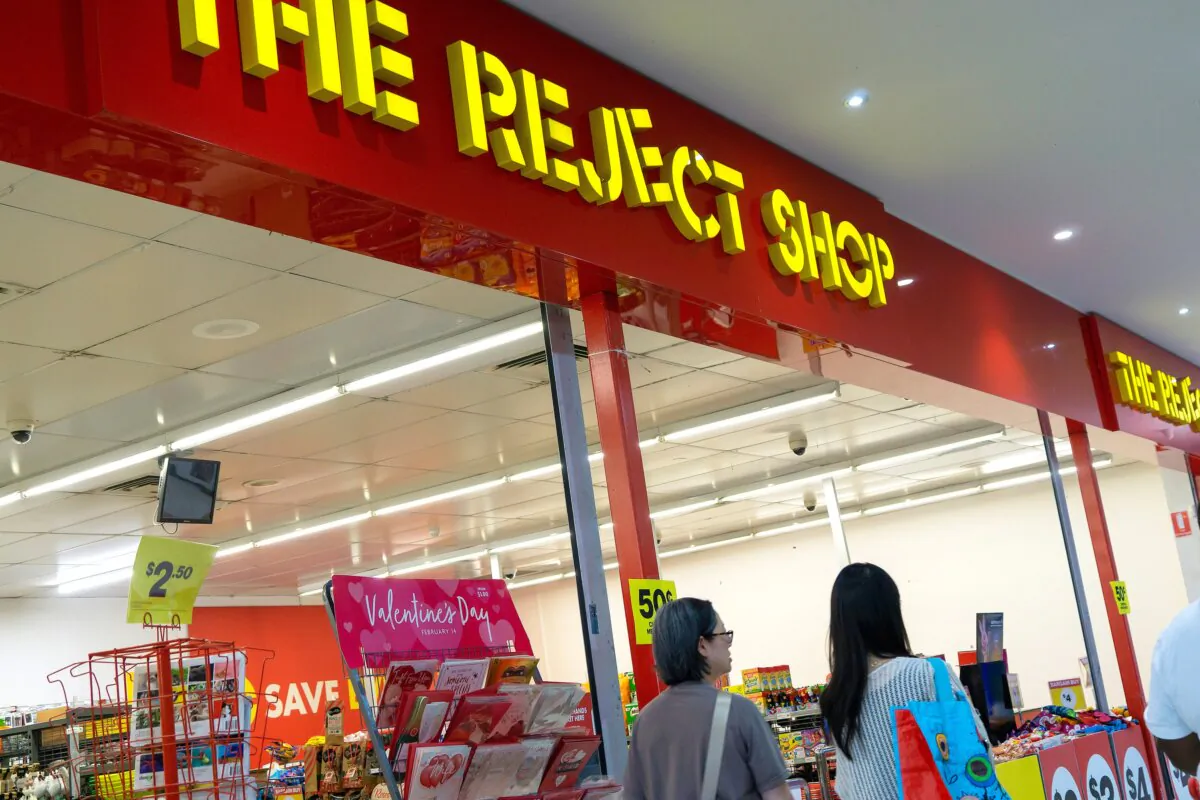 A photo of a shopfront of The Reject Shop, which specialises in selling low-cost and discount products. The chain has hundreds of stores across Australia. (Wade Zhong/The Epoch Times)