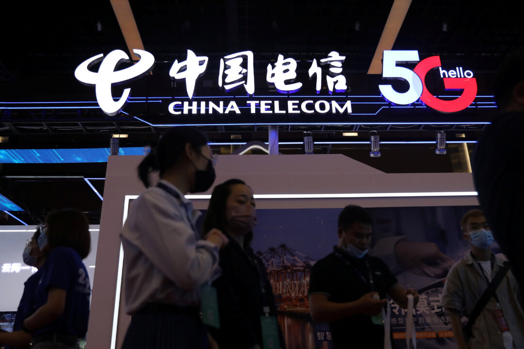 Chinese State-Owned Carriers Retained US Infrastructure After FCC Actions: House Report