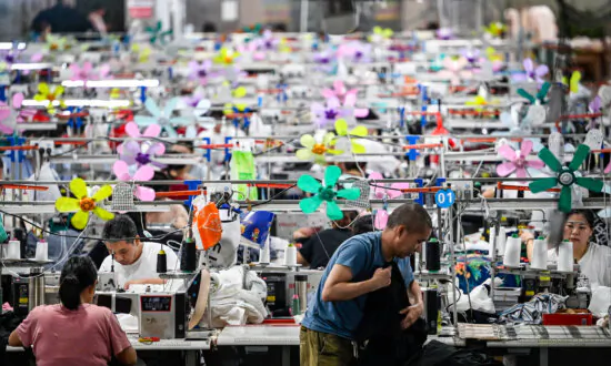 EU Agrees to 3 Euro Tariff on Low-Value E-Commerce Imports, Targeting Chinese Platforms