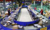 US Closes Loophole for Cheap Parcels From China; Trump Taps Mike Waltz for UN Ambassador | NTD Good Morning (May 2)