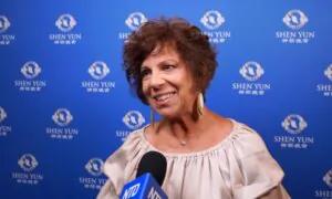 Former Artistic Director Says Shen Yun Is ‘Beauty’ and ‘Grace’