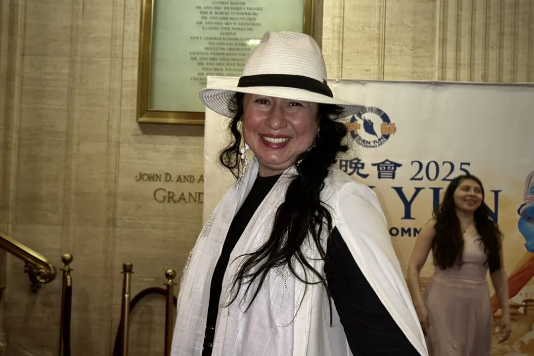 Lin Taser at the Shen Yun Performing Arts performance at Civic Opera House on May 4, 2025. (Xinxin Teng/The Epoch TImes)