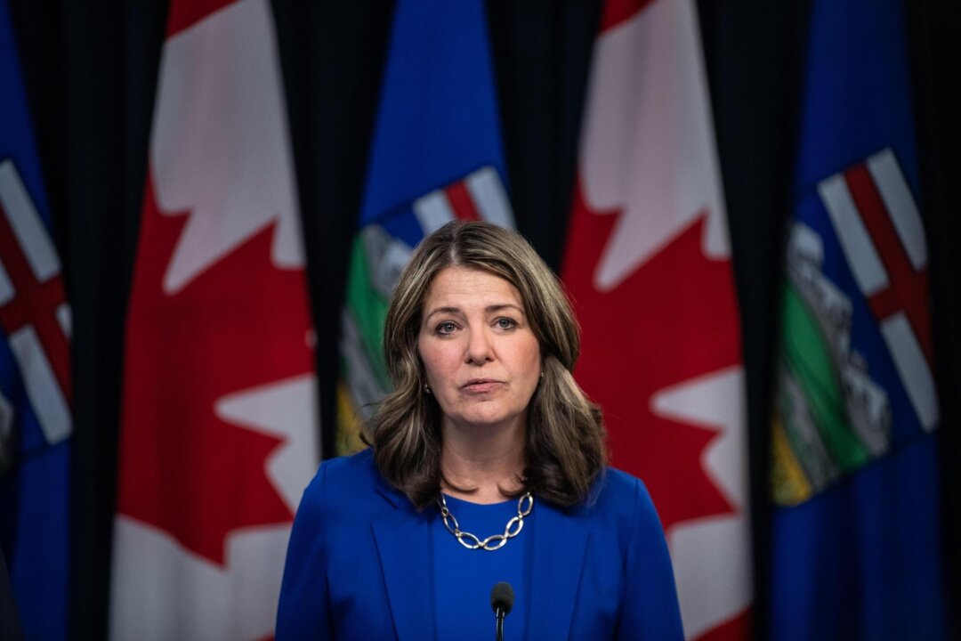 Alberta Plans Referendum on Separation for 2026