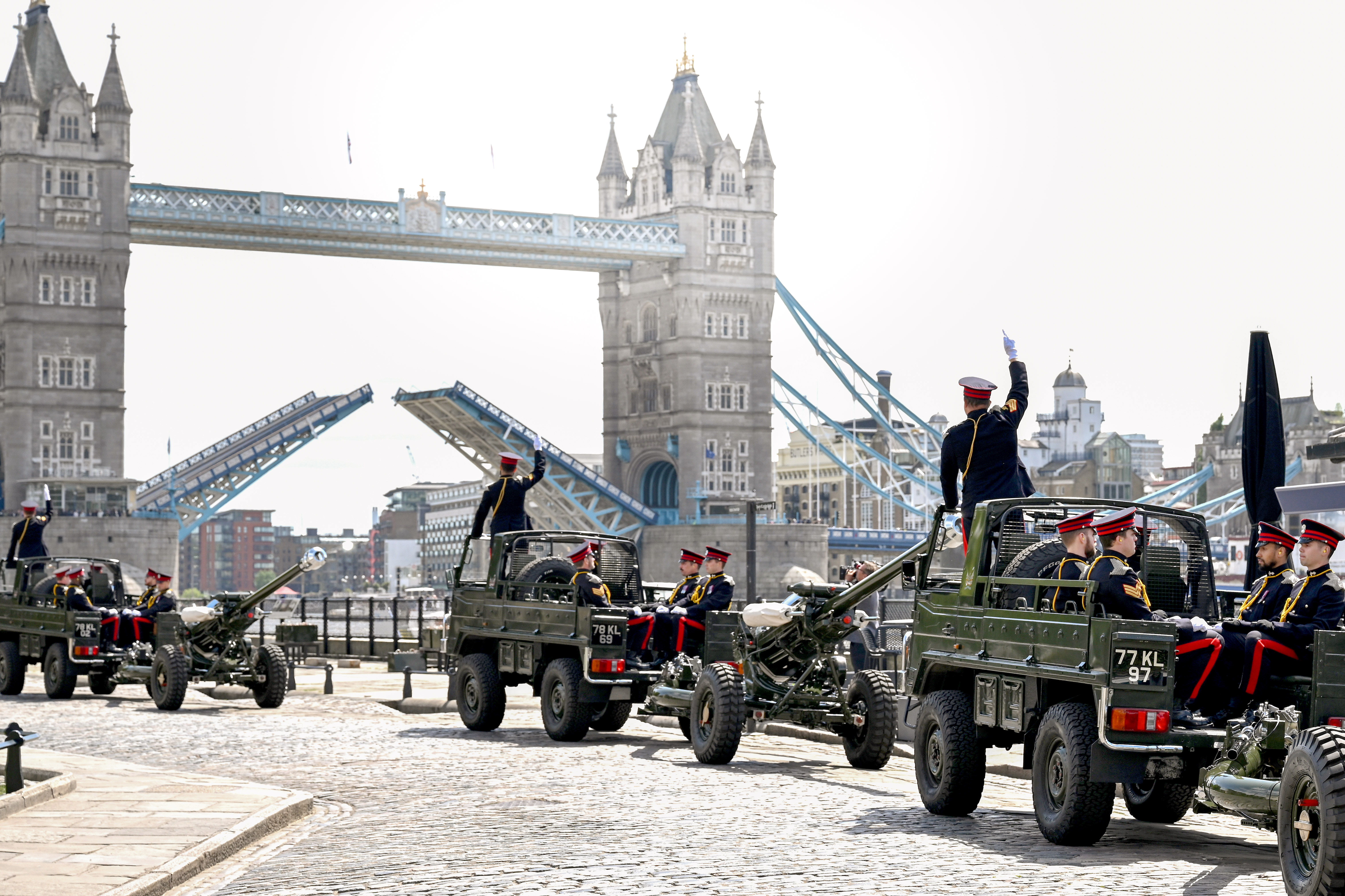 Day in Photos: Royal Gun Salute, Drone Strike on Airport, and Bus Crash