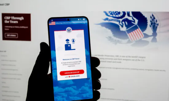 DHS Offering $3,000 to Illegal Aliens to Self-Deport as Part of Holiday Deal