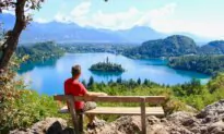 Early Retirement vs. Delayed Retirement: Which Is Right for You?