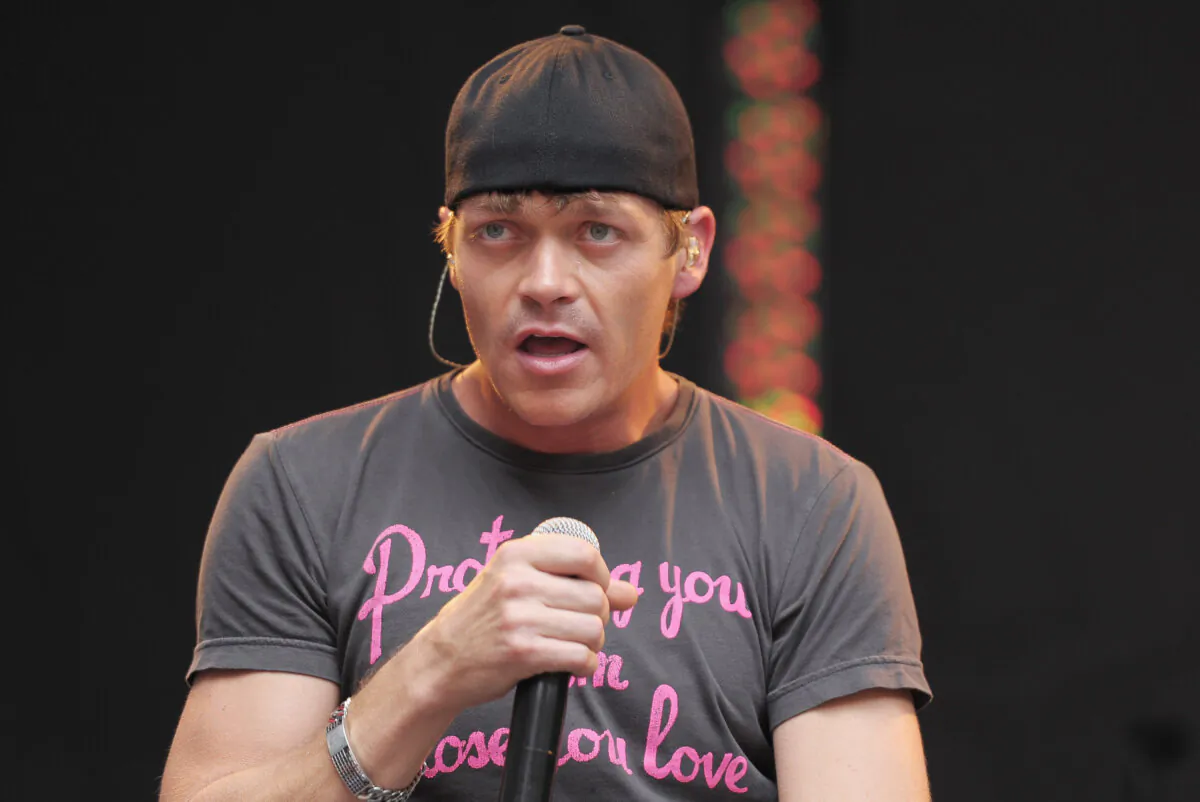 Brad Arnold of 3 Doors Down performs in New York City on July 29, 2011. (Michael Loccisano/Getty Images)