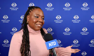 Chicago Theatergoer Calls Shen Yun ‘Absolutely Beautiful’