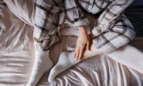 Calf Patting and Other TCM Remedies May Support Liver Health and Improve Sleep