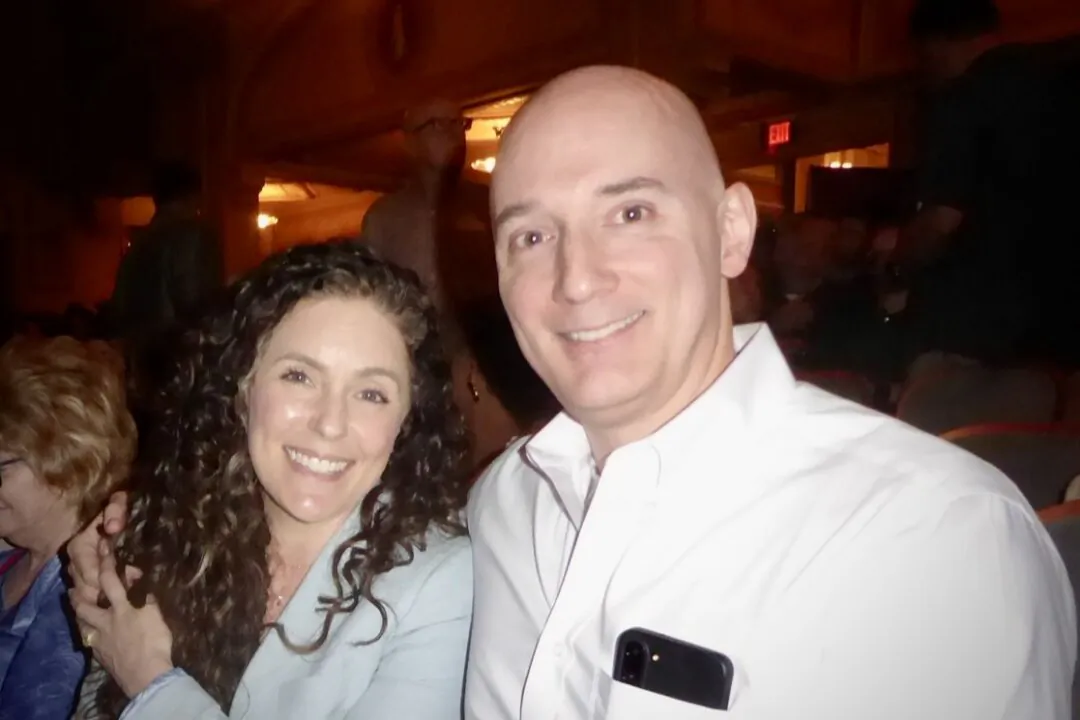 Brian O'Neill and Jenn Patrino enjoyed Shen Yun at the Miller Theater in Philadelphia on May 10, 2025. (Frank Liang/The Epoch Times)