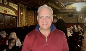 Shen Yun Authentic, Meditative, and Beautiful, Says Retired Naval Officer