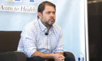In Iowa Tour, Sen. Gallego Tells Democrats to Reconnect With Working Class