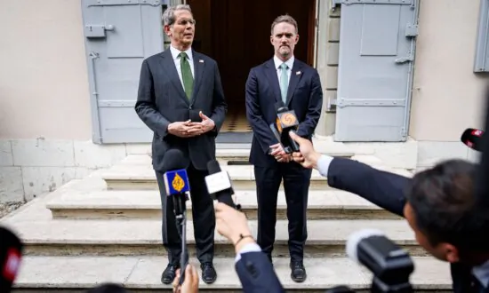 US Officials Report ‘Substantial Progress’ After Trade Talks With China, Details Due Monday
