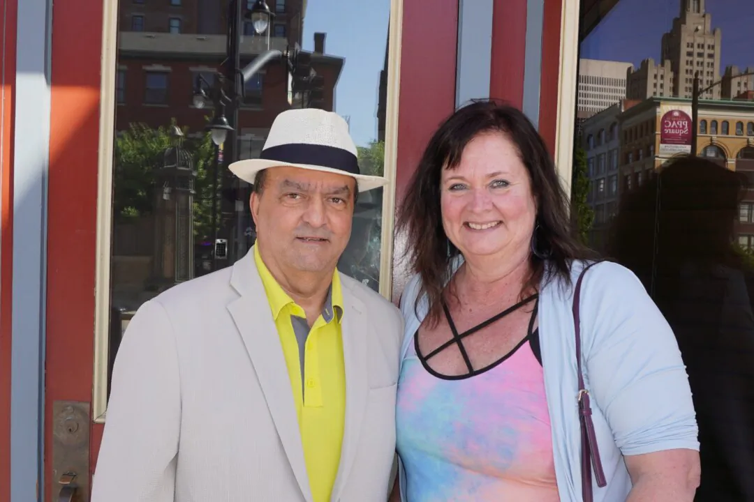 Al Eregnard and Linda McCabe attended Shen Yun Performing Arts at the Providence Performing Arts Center in Providence, R.I., on May 11, 2025. (Sonia Wu/The Epoch Times)