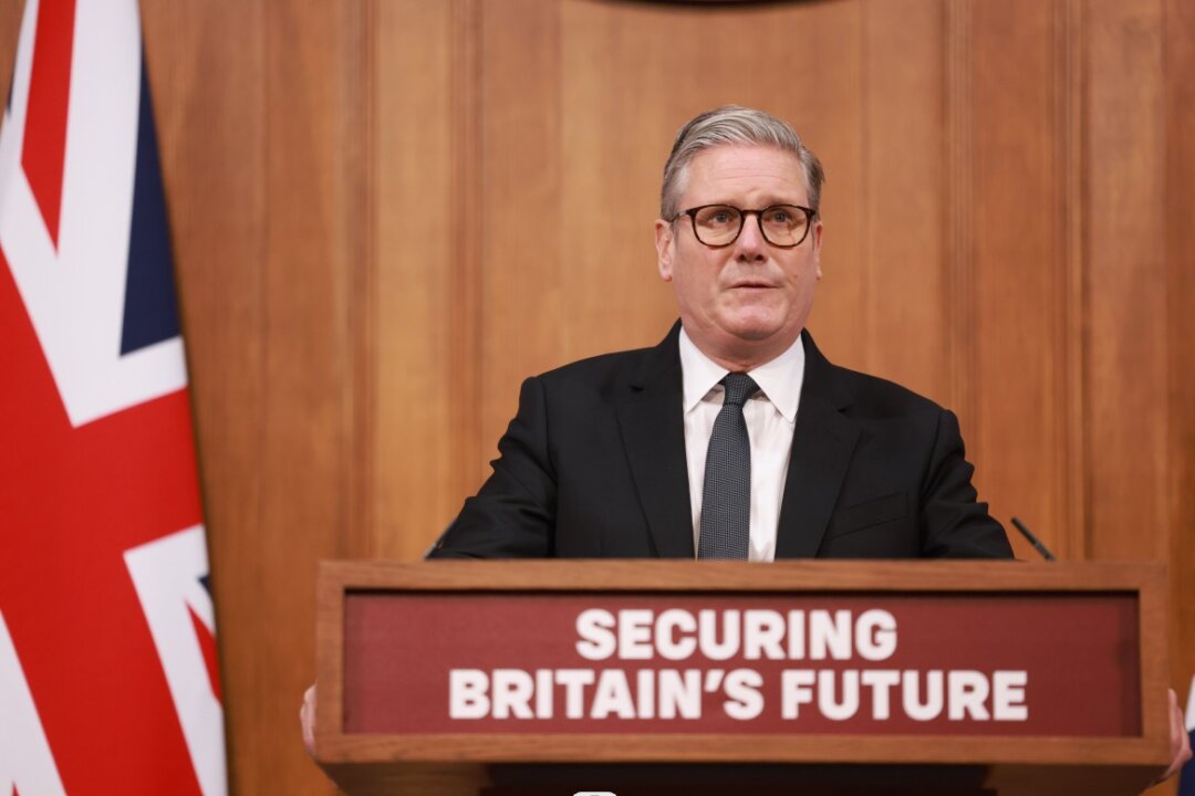 British Prime Minister Brings In Tougher Policies to Reduce UK Immigration thumbnail