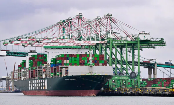 America’s Ports Could Soon Face Stockpiling Surge | Business Matters (May 20)