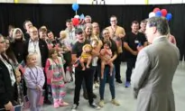 First Group of White South Africans Arrive in US Under Trump Admin’s Refugee Plan