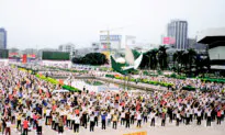How Falun Gong Spread and Transformed China in the ’90s