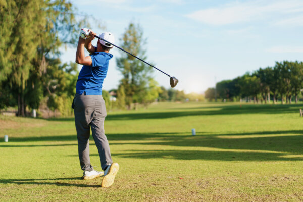 Living Near Golf Courses May Double Parkinson’s Risk, Study Finds