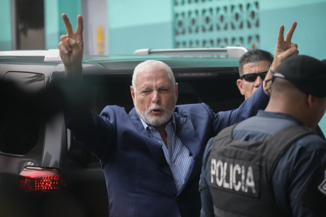 Colombia Grants Political Asylum to Former Panamanian President Ricardo Martinelli