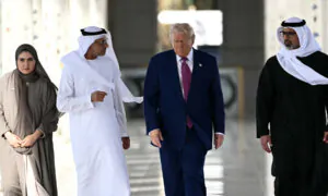Trump Visits UAE After Addressing US Troops in Qatar; SCOTUS Hears Birthright Citizenship Case