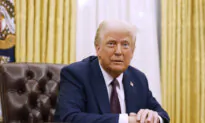 Trump to Call Putin and Zelenskyy Monday in Bid to End Ukraine War