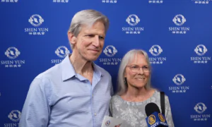 ‘Wonderfully Done,’ Says Shen Yun Patron in Nashville