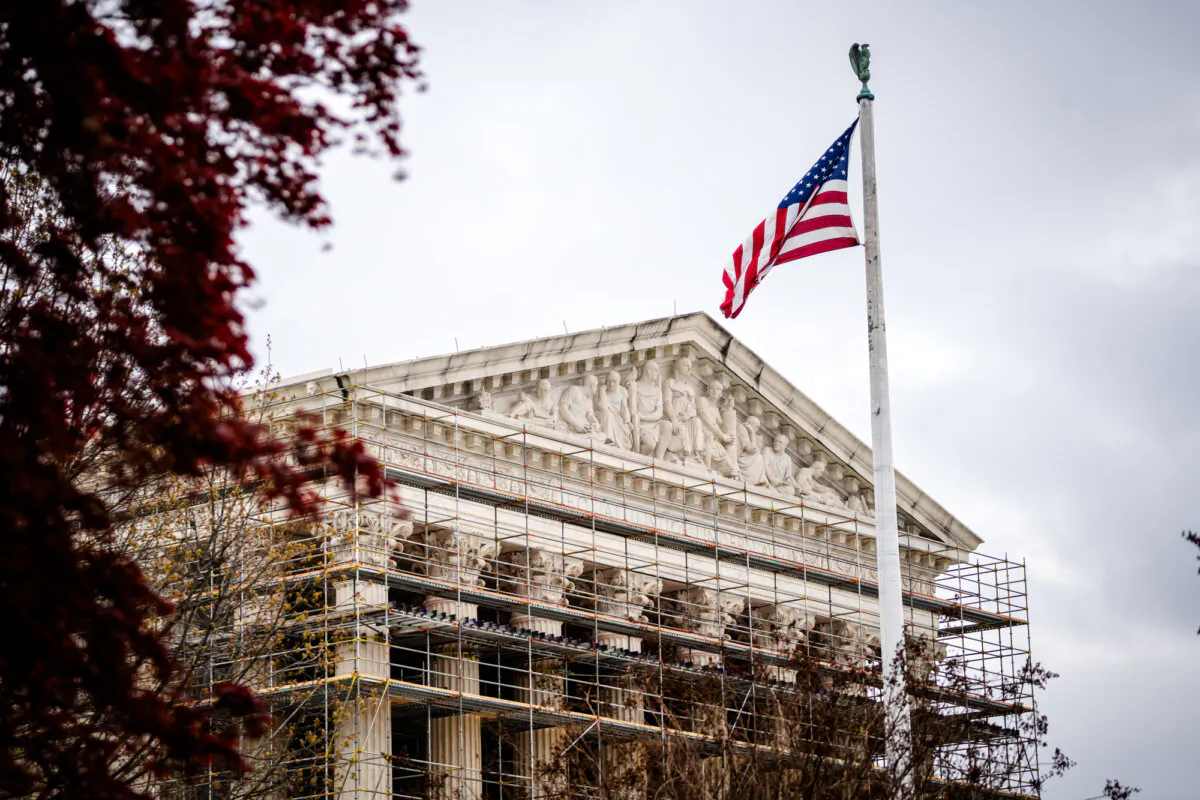 The Supreme Court in Washington on April 3, 2025. (Madalina Vasiliu/The Epoch Times)
