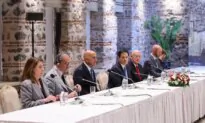Russia, Ukraine Hold Talks Amid Low US Expectations