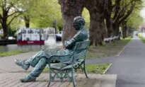 ‘Canal Bank Walk’: A Mystical Writer’s Poem of the Commonplace