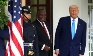 Trump Meets South African President Ramaphosa; Congressman Gerry Connolly Dies at 75