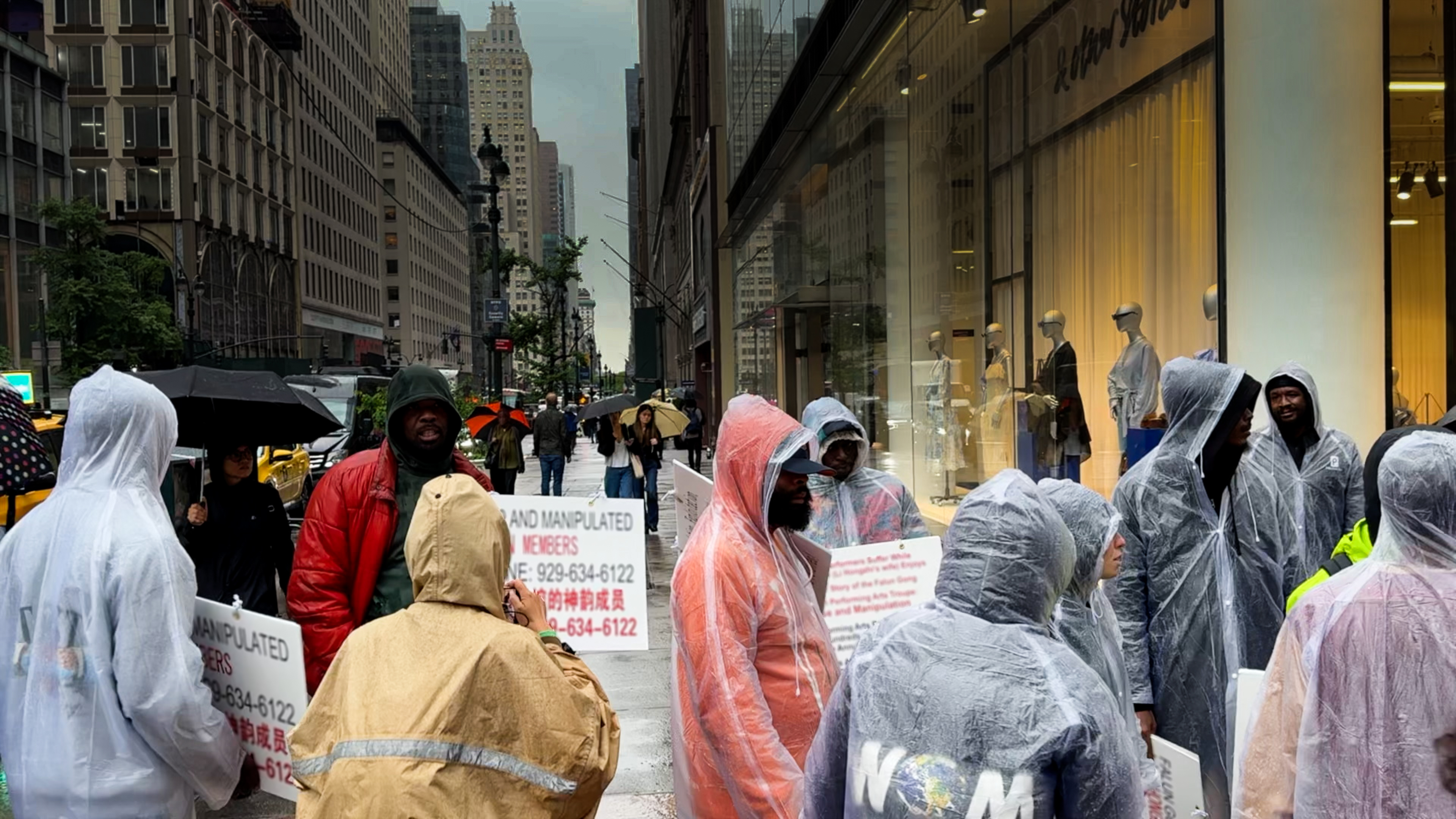 Alleged CCP Influence Operations Involve Paid Protesters in New York