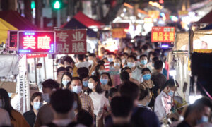 China Faces COVID-19 Resurgence With Symptoms of Sharp, Burning Sore Throat