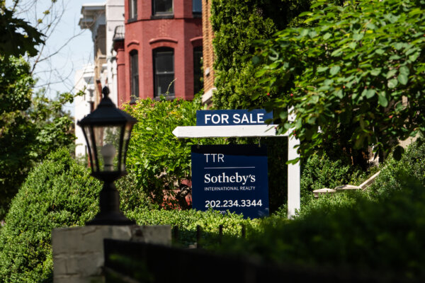 Pending Home Sales Rise as Affordable Listings Climb to Highest Level Since 2022
