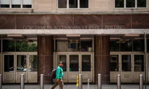 Small Business Administration Must Do More to Address Fraud, Payment Risks: GAO Official