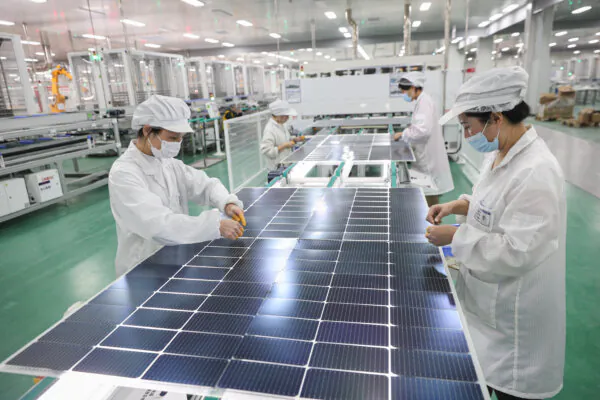 China Manufacturing Activity Crashes to Lowest Point Since 2022 | Business Matters (June 3)