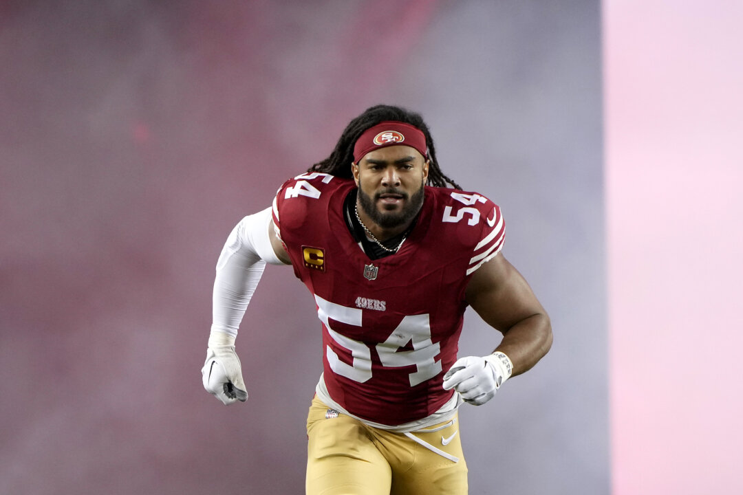 49ers Sign Linebacker Warner to $63M Extension