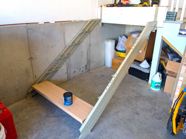 Ask the Builder: Erector Set Stairs in an Hour