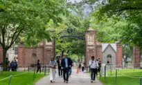 Federal Judge Temporarily Blocks Trump Admin’s Ban on Harvard’s Ability to Enroll Foreign Students