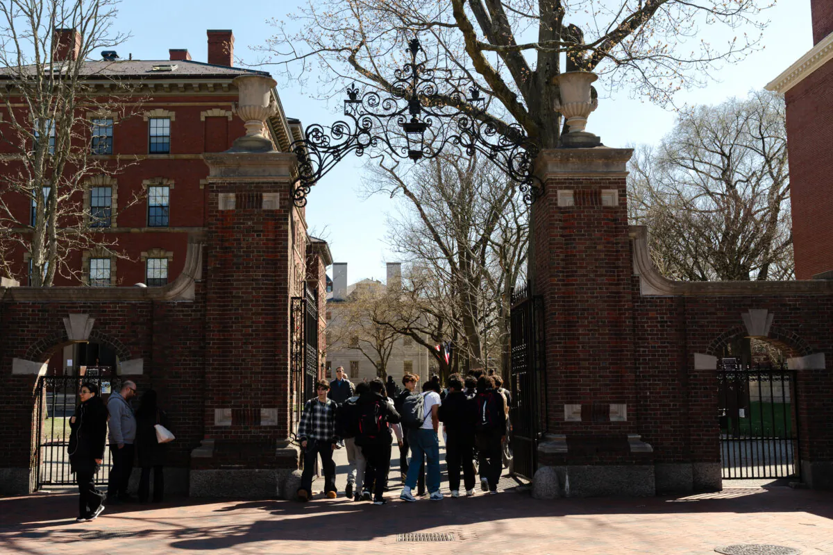 CAMBRIDGE, MASSACHUSETTS - APRIL 17: People enter Harvard University on April 17, 2025 in Cambridge, Massachusetts. The Trump administration announced that it would block Harvard University from receiving $2.2 billion in federal grants and $60 million in contracts after the school refused demands to adopt new policies relating to student and faculty conduct, admissions, anti-semitism on campus and DEI. (Photo by Sophie Park/Getty Images)