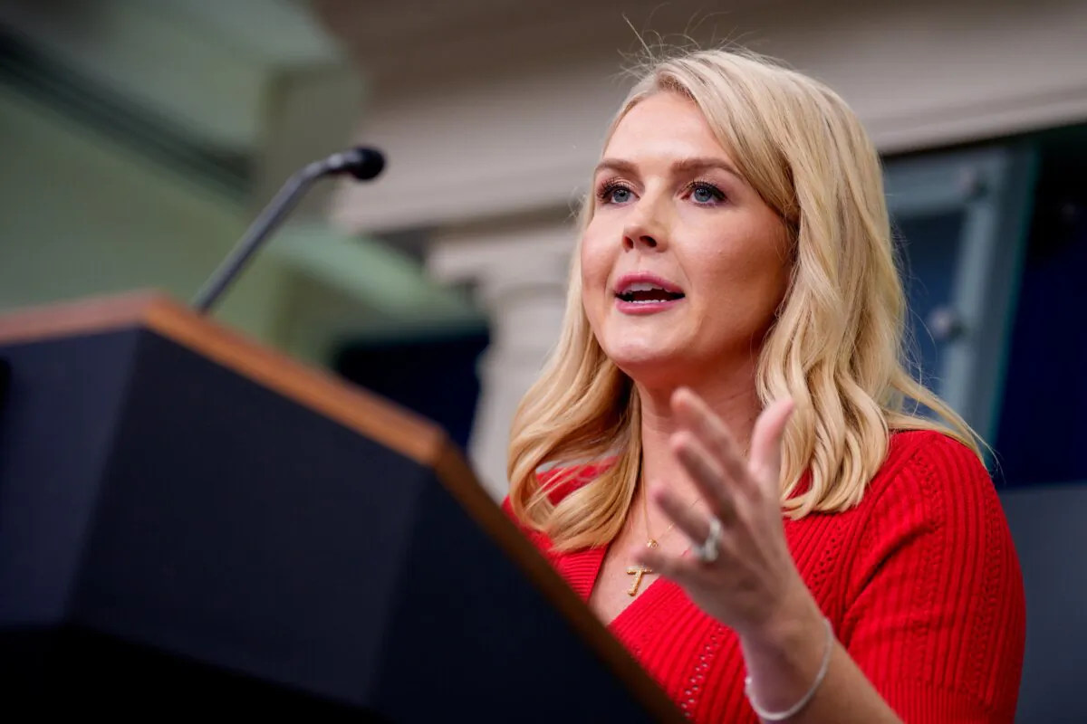 White House press secretary Karoline Leavitt speaks to reporters in Washington on May 29, 2025. (Andrew Harnik/Getty Images)